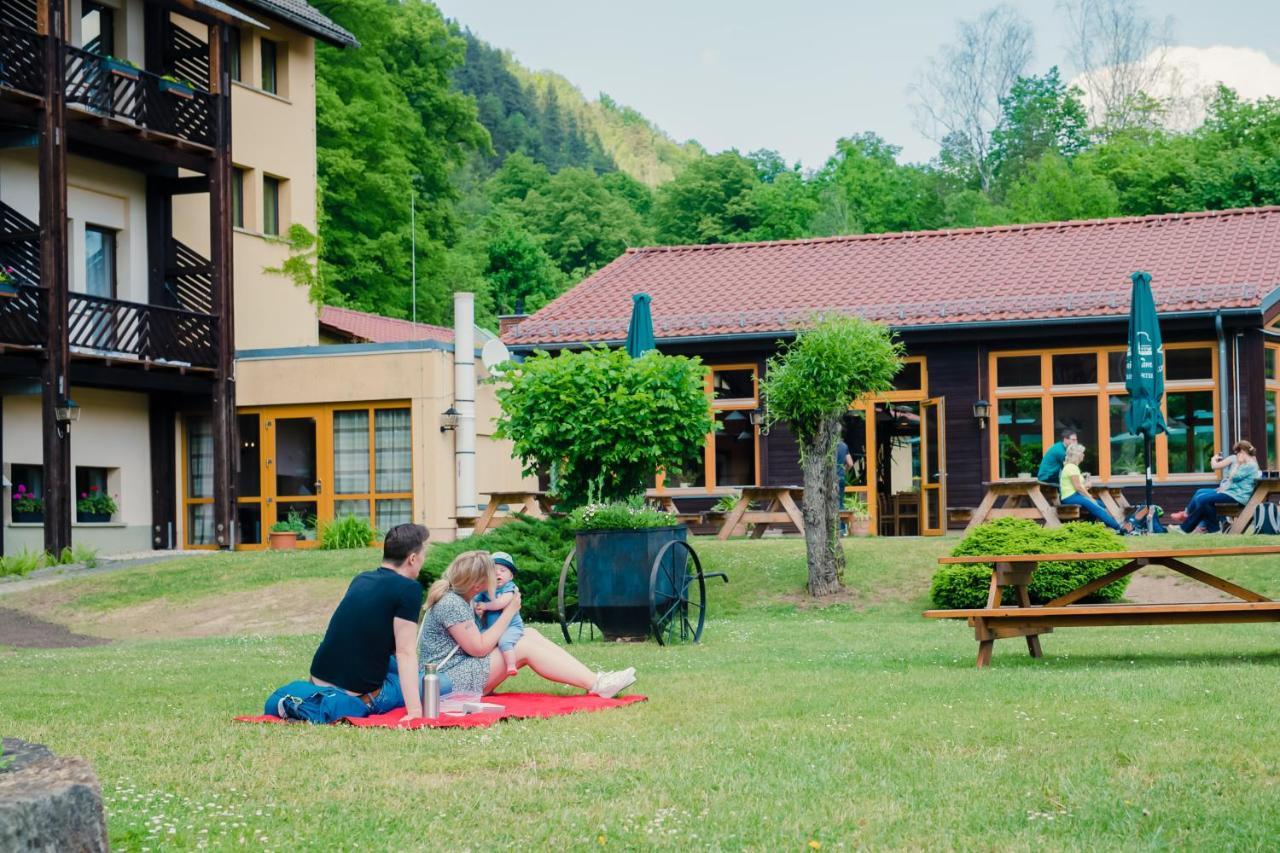 Aktiv-Hotel Stock & Stein Konigstein an der Elbe Ngoại thất bức ảnh